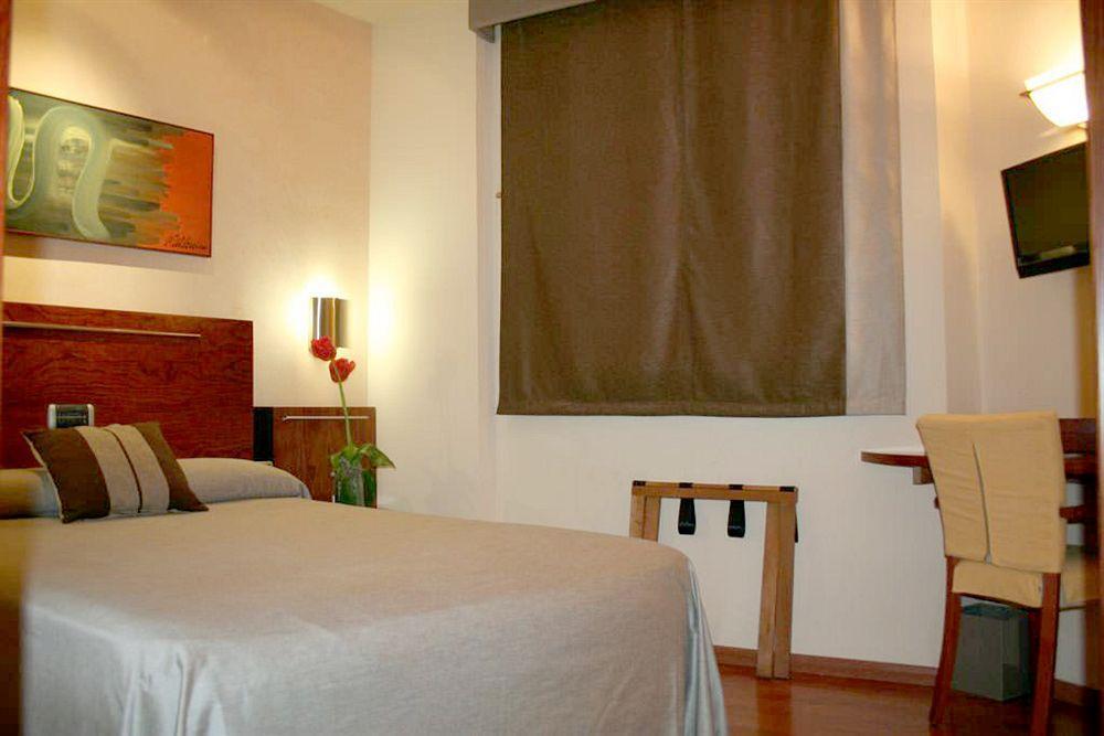 Hotel Dwo Garbi Millenni